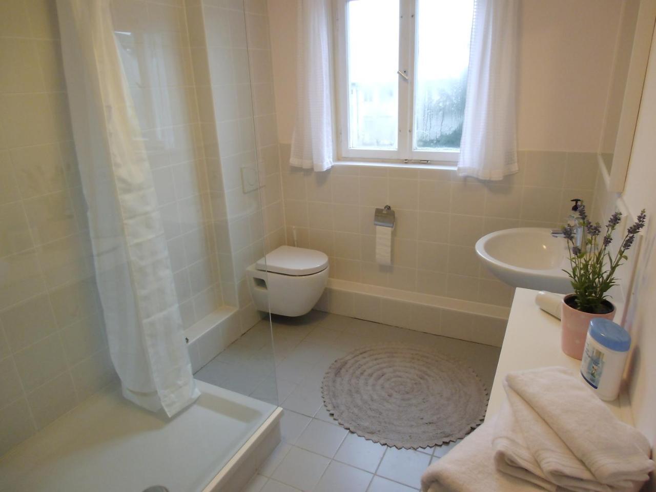 Ferienwohnung Am Schloss Карлсруэ Экстерьер фото